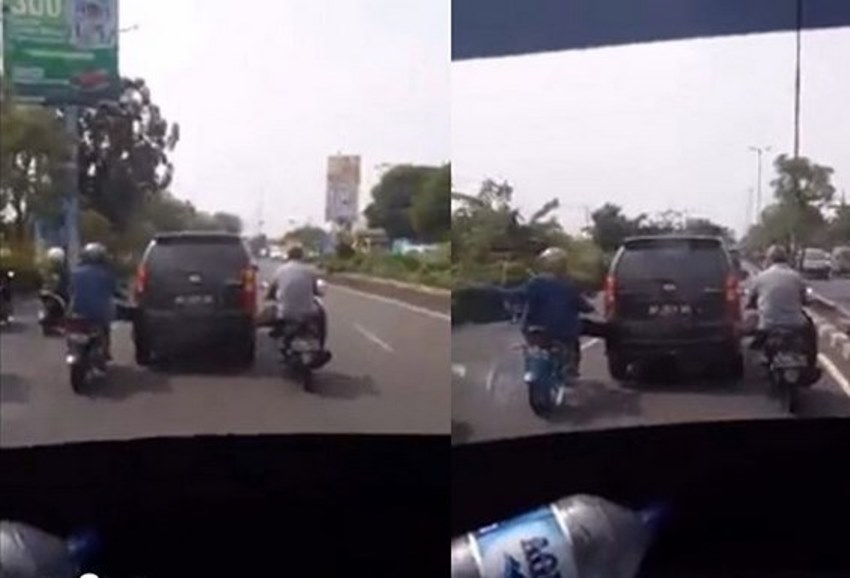 Dorong Mobil Pakai Satu Kaki Aksi Dua Pengendara Motor ini Bikin Geleng Geleng