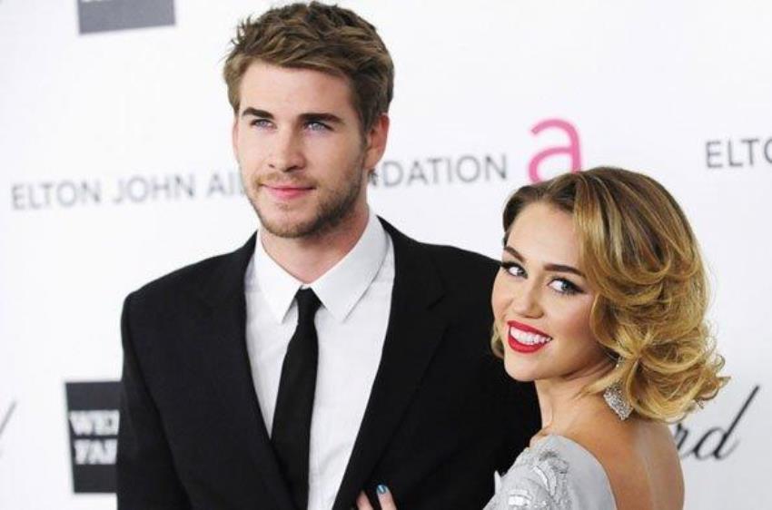 Lewat Unggahan ini Miley Cyrus Benarkan Pernikahannya dengan Liam Hemsworth