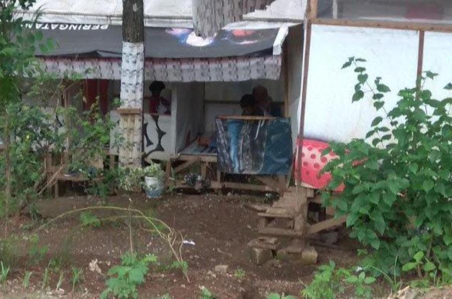 Pelaku Beraksi di Sebuah Gubuk Video Mesum di Mojokerto Beredar Melalui WhatsApp