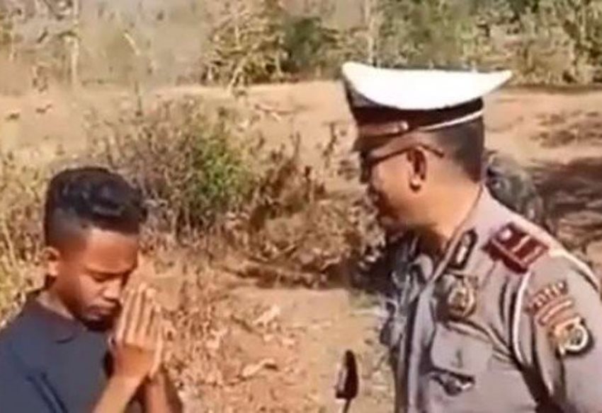 Ditilang Polisi Aksi Bocah ini Malah Bikin Gemas Mau Keluarin Jurus Seribu Bayangan