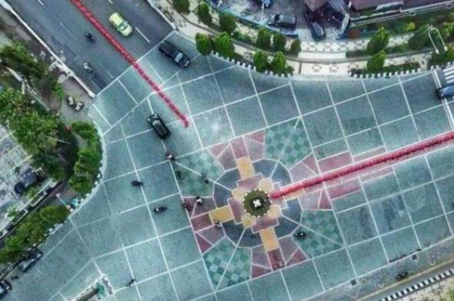 Heboh Mosaik Jalan di Solo Mirip Salib Walikota Kalau Itu Salib Saya yang Pertama Protes
