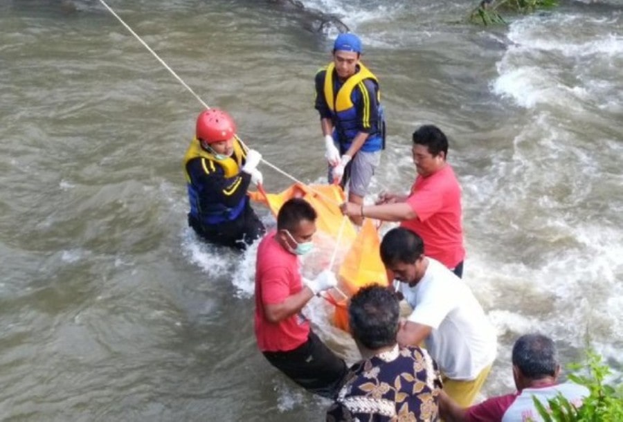 Penemuan Mayat di Sungai Cileueur Ciamis PNS Ini Ditemukan dengan Luka di Kepala