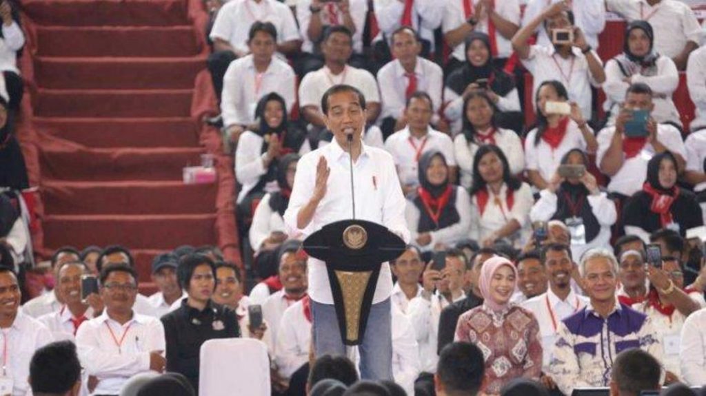 Mengaku Baru Tahu Ada Tuntutan Pengangkatan PNS Jokowi Disoraki Penyuluh Pertanian