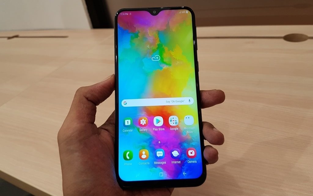Review Samsung Galaxy M20 Indonesia