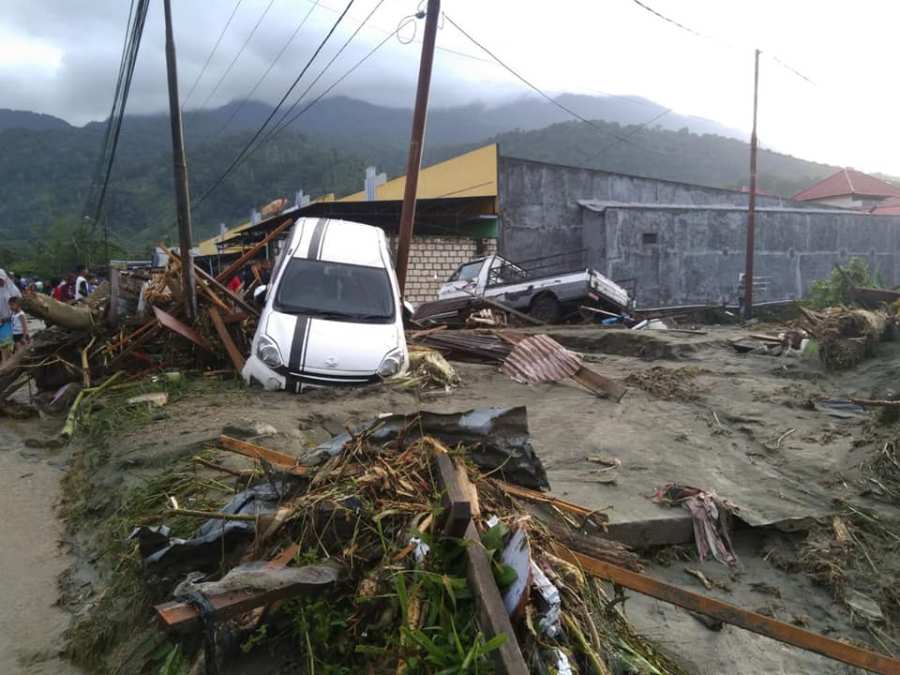 Banjir Bandang di Sentani 42 Orang Menghadap Ilahi