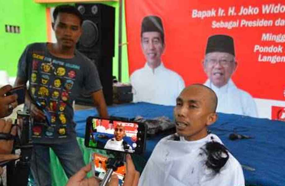 Yakin Jokowi Maruf Menang Warga Banjar Gelar Tahlil Akbar dan Tunaikan Nazar Cukur Gundul
