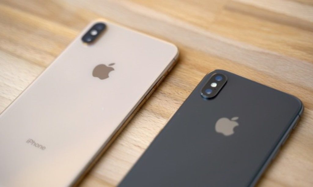Perbedaan iPhone X dan iPhone XS