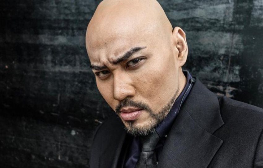 Putuskan Jadi Mualaf Begini Tanggapan Keluarga Deddy Corbuzier