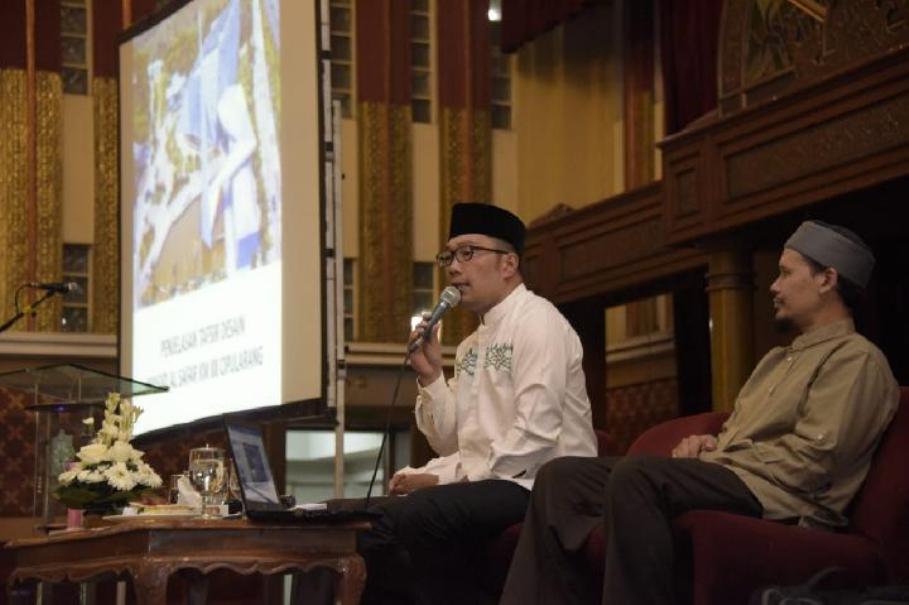 Soal Masjid Al Safar Ustaz Rahmat Baequni Ingin Jatuhkan Ridwan Kamil