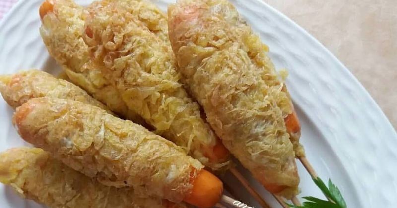 Resep Sosis Gulung Telur Crispy : Gaya Terbaru 30+ Spanduk Telur Gulung - Gulung cepat ke pinggir penggorengan untuk membantu telur tergulung dengan rapi.