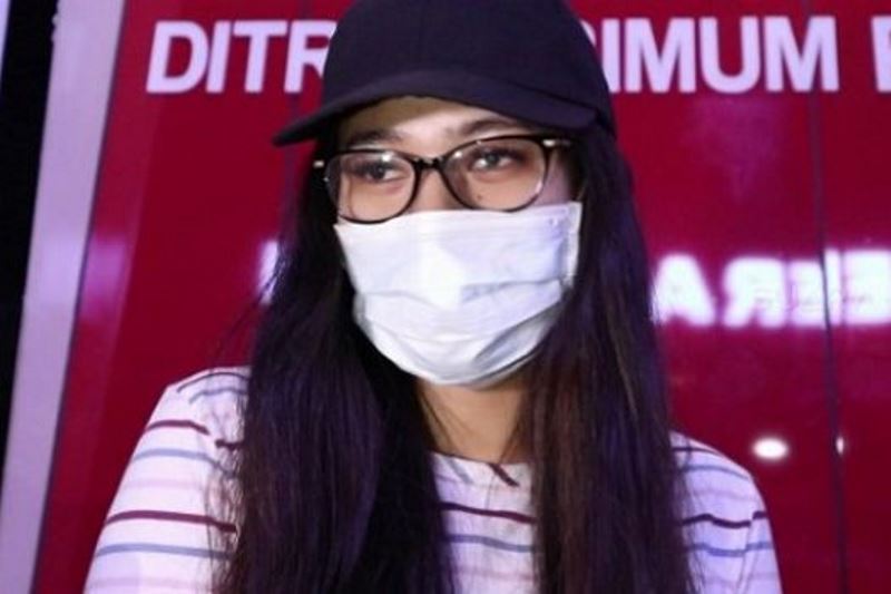 Kooperatif Saat Diperiksa Polisi Putri Amelia Terduga Pelaku Prostitusi Online Dibebaskan