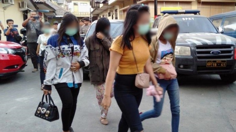 Prostitusi Online di Tasikmalaya Terungkap Lima Wanita Muda Diciduk Polisi