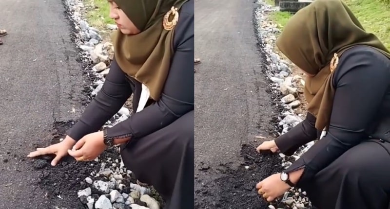 VIRAL Jalan Aspal Hancur Cuma Digaruk Pakai Tangan Seorang Wanita