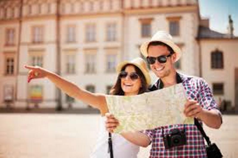 Tips Menjaga Kesehatan Saat Traveling