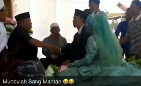 Tak Terima Mantan Kekasih Nikahi Orang Lain Wanita ini Datang Hingga Bikin Onar