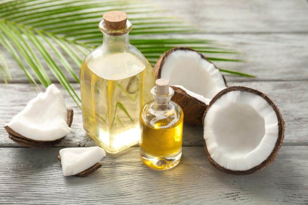 Manfaat minyak kelapa untuk kecantikan