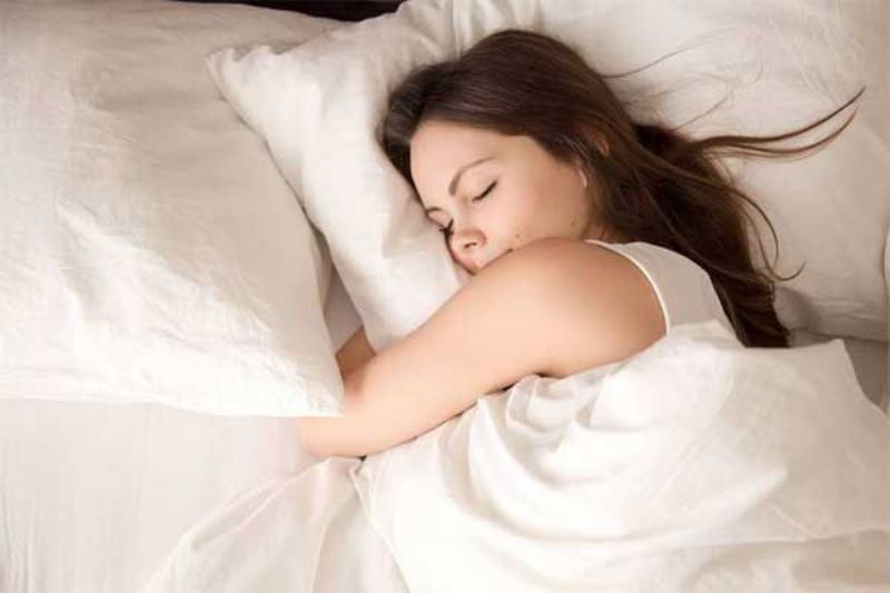 Manfaat Tidur Tanpa Menggunakan Bra Wanita Wajib Tahu