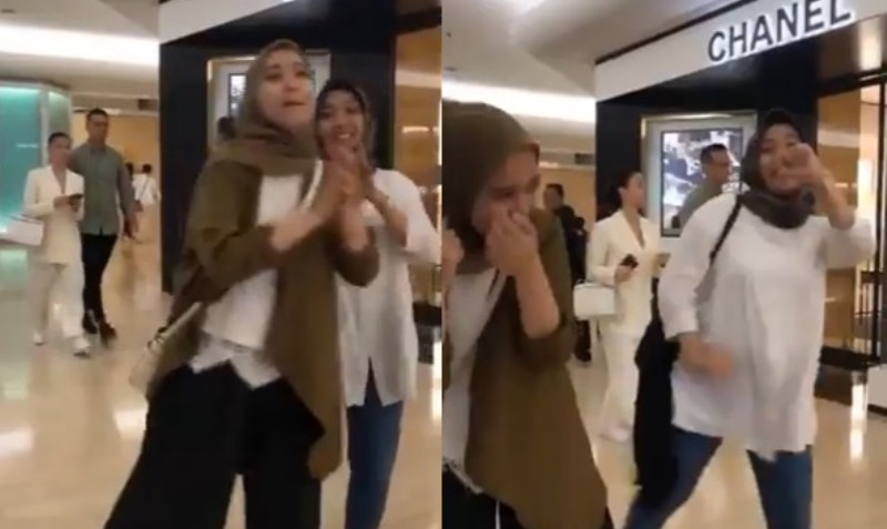 Momen Tak Terduga Saat Dua Wanita Ini Bikin TikTok di Mall Ada Agnez Mo dan Raphael Maitimo Lewat