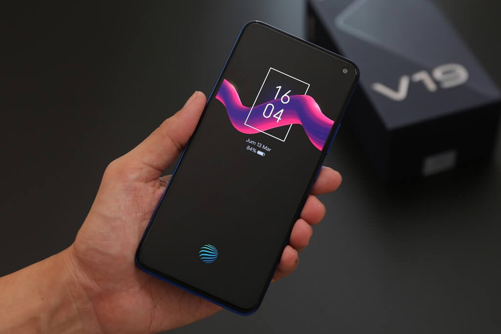 Vivo V19 Jagokan Layar Ultra O Screen