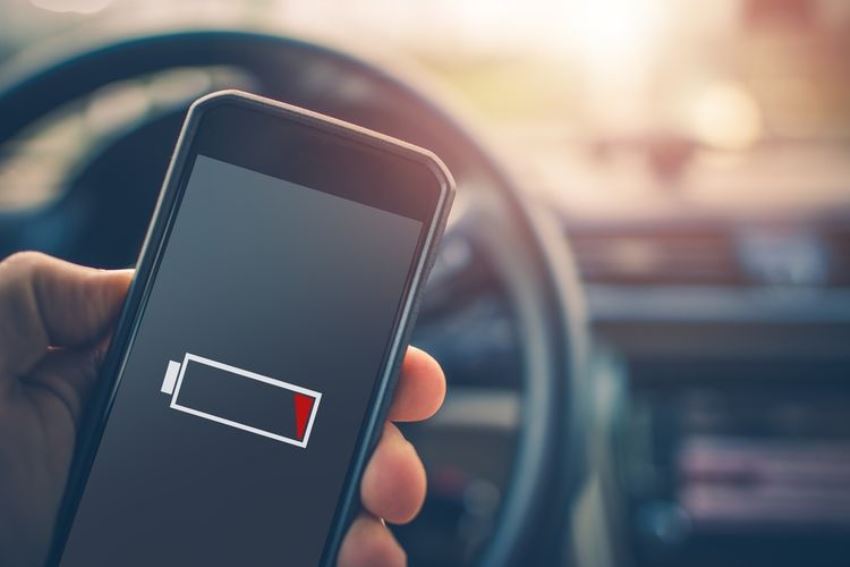 Tips Menghemat Baterai Smartphone Saat Perjalanan Mudik