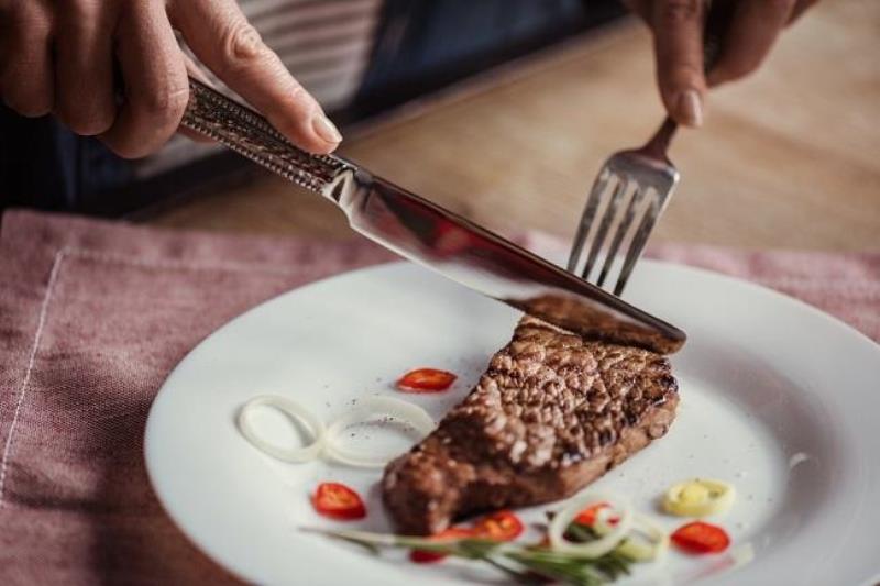 Ketahui 6 Makanan Penyebab Asam Urat yang Sebaiknya Dihindari