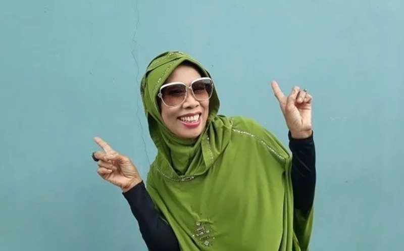Pelawak Omas Meninggal Dunia Jenazahnya Akan Dimakamkan Hari Ini