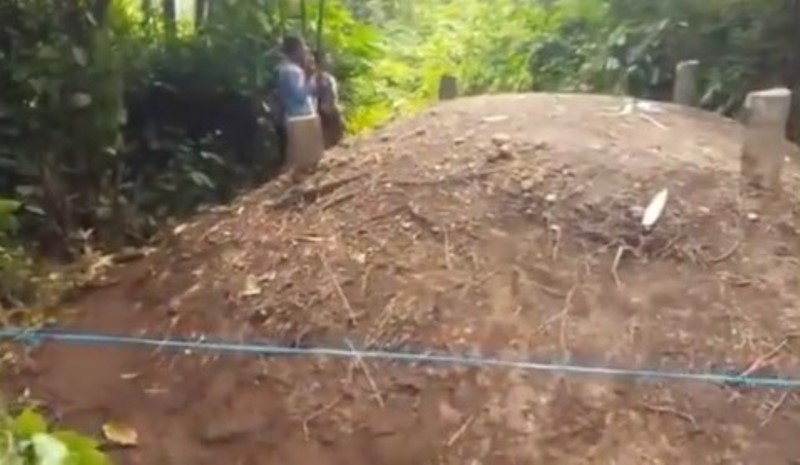 Geger Soal Tanah Kuburan Menggelembung di Padang Pariaman Apa Sebabnya