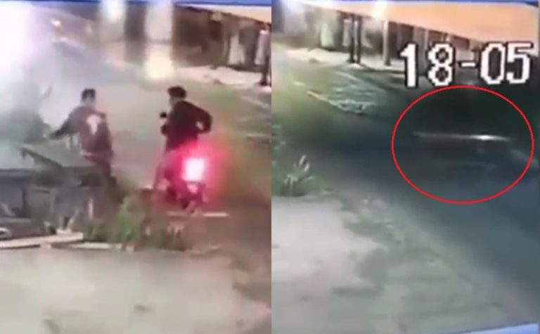 Kelewat Nakal Pemuda Sengaja Taruh Meja di Tengah Jalan Hingga Bikin Pemotor Celaka