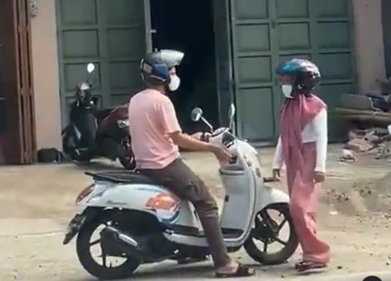 VIRAL Pasangan Bertengkar Diduga Karena Skincare Ujungnya si Cewek Ditinggal di Pinggir Jalan