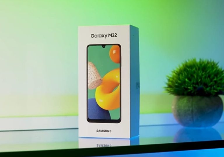 Box penjualan Samsung Galaxy M32