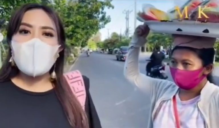Pedagang Buah Menolak Dagangannya Diborong Maharani Kemala Alasannya Bikin Kaget