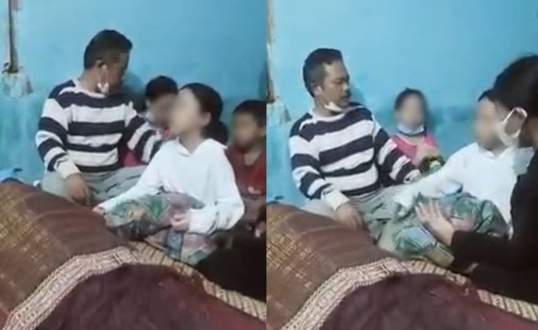 Sedih! Anak Perempuan Curhat Sembari Menangis Sesenggukan di Depan Jenazah Ibu Sedih Anak Perempuan Curhat Sembari Menangis Sesenggukan di Depan Jenazah Ibu
