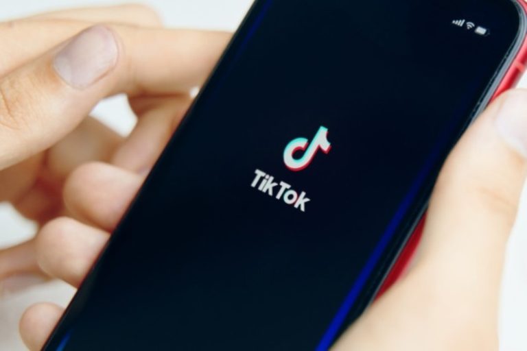 Cara Menyembunyikan Video yang Disukai di TikTok