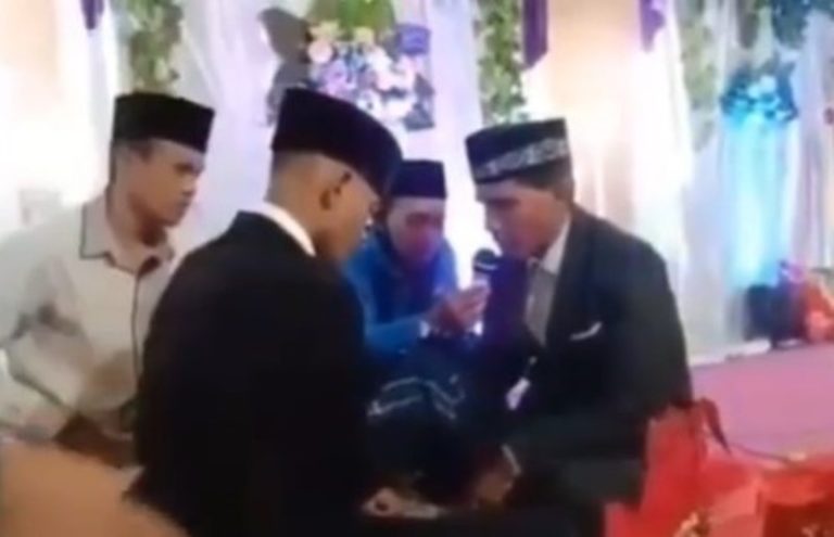 Gara gara ini Calon Mertua Emosi Hingga Hajar Menantu Saat Akad Nikah