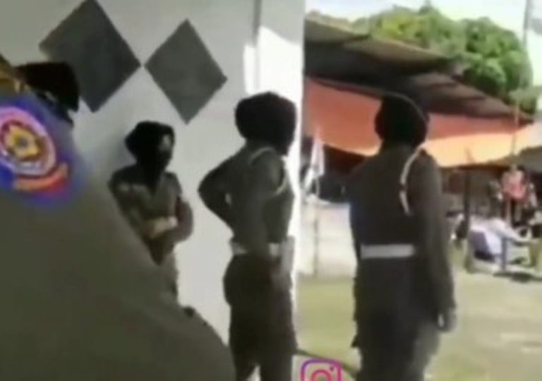 Numpang Berteduh Sejumlah Anggota Satpol PP Wanita Diusir Warga