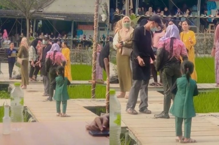 Kasihan! Remaja ini Jatuh ke Sawah Saat Main Ayunan di Restoran, Temannya Malah Kabur Kasihan Remaja ini Jatuh ke Sawah Saat Main Ayunan di Restoran Temannya Malah Lari