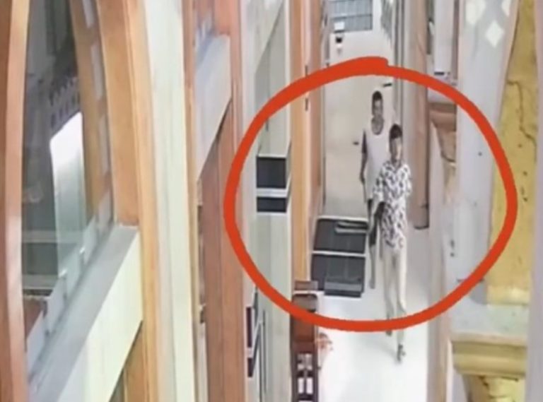 VIRAL 3 Marbot Dikejar 2 Pemuda Berparang Gegara Ganti Password WiFi Masjid