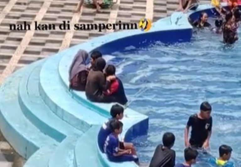 Miris 2 Pasang Muda mudi Asyik Bermesraan di Pinggir Kolam Renang Ditegur Auto Salting