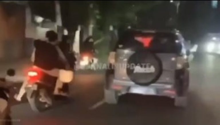 Tragis Dikejar dan Diteriaki Maling Kakek Pengemudi Mobil Tewas Dihajar Massa