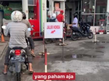 VIRAL Penampakan SPBU yang Hanya Sediakan Jalur Khusus Honda Pemotor Yamaha Gimana