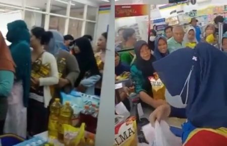Viral Video Antrean Panjang Warga Beli Minyak Goreng Rp 14 Ribu di Minimarket