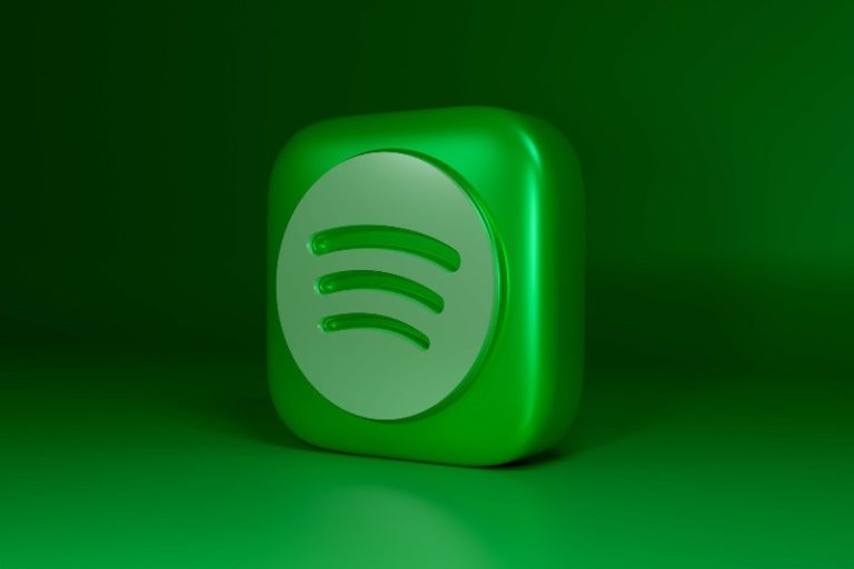 Cara Mendengarkan Lagu di Spotify