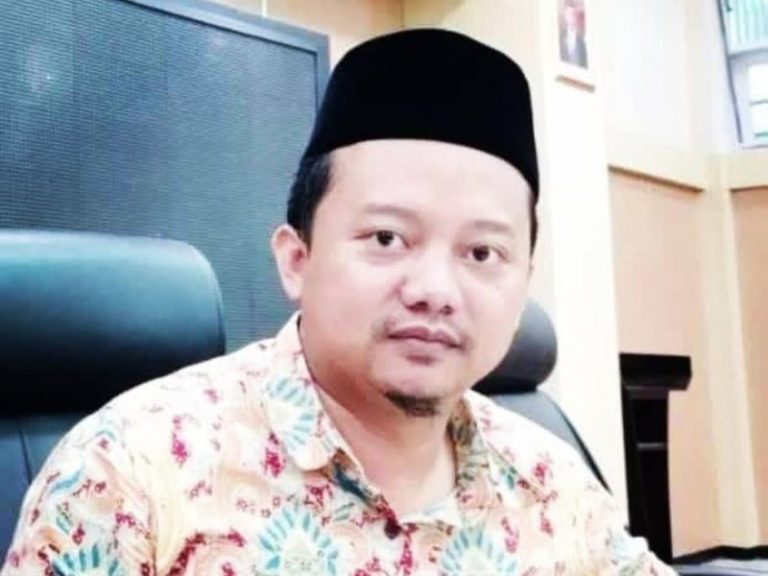 Herry Wirawan Terdakwa Pemerkosa 13 Santriwati Divonis Penjara Seumur Hidup