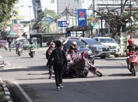 VIRAL Cerita Pria di Bandung Dianiaya Pengendara Moge di Jalan Berujung Lapor Polisi