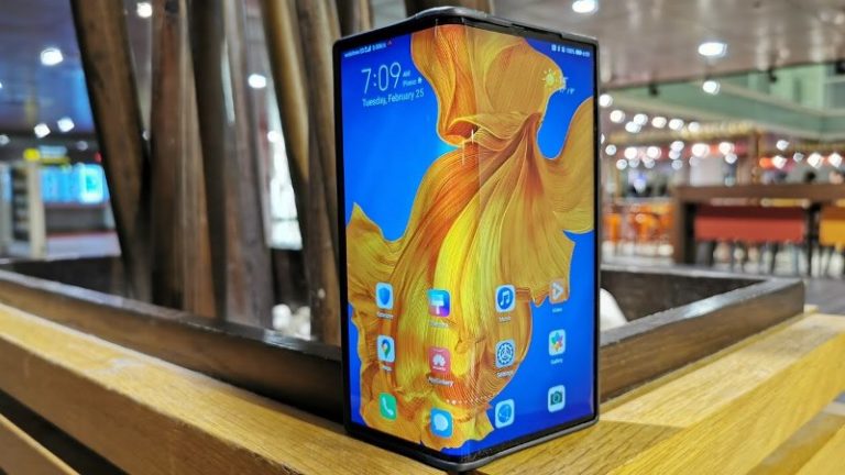 HP Layar Lipat Huawei Mate Xs