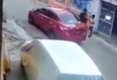 Mobilnya Terserempet Sepeda Oknum Polisi Tega Aniaya Bocah di Baubau