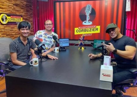 Deddy Corbuzier Panen Kritikan Usai Undang Pasangan Gay Ragil dan Fred di Podcast