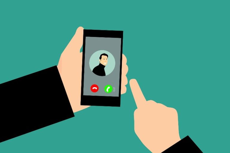 Cara Mengetahui Pacar Sedang Menelpon Siapa di WhatsApp