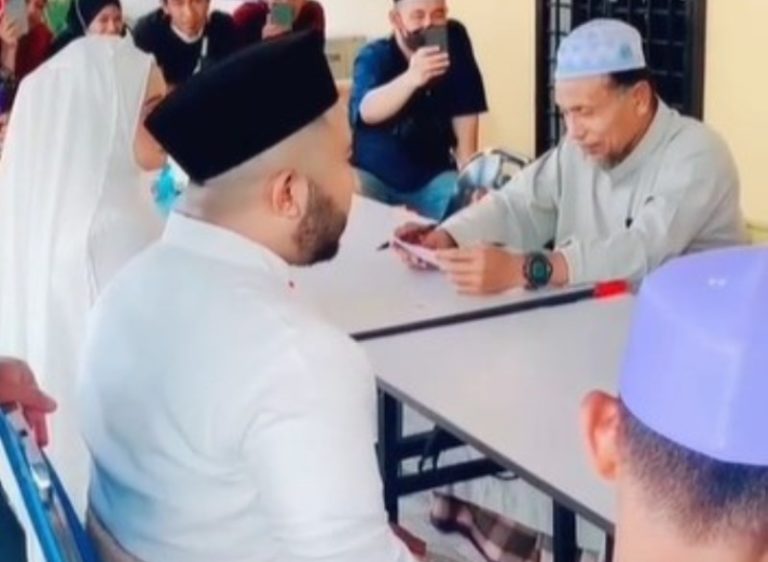 Terlalu Grogi Saat Akad Pengantin Salah Sebut Mas Kawin Rp 16 Juta Jadi Rp 16 Triliun