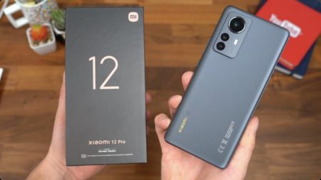 Unboxing Xiaomi 12 Pro